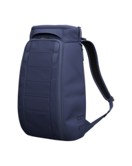 D_b_ Hugger Backpack 25L