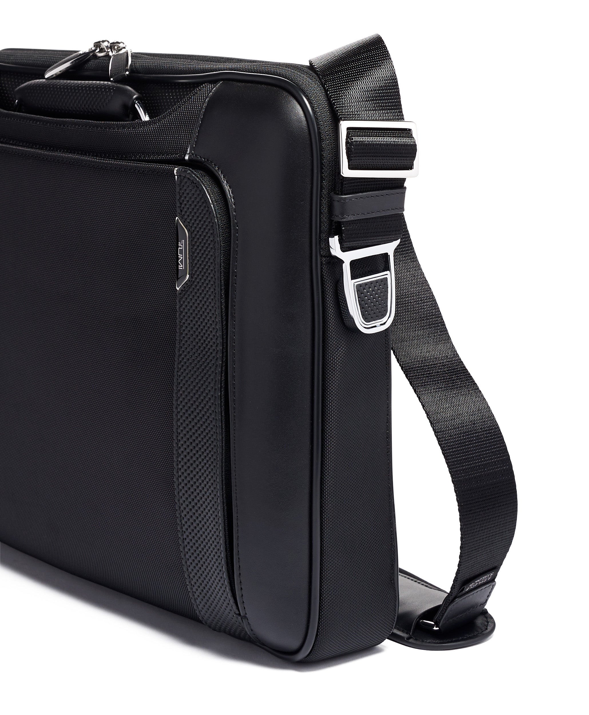 TUMI Arrive' Hannover Slim Brief – Luggage Online