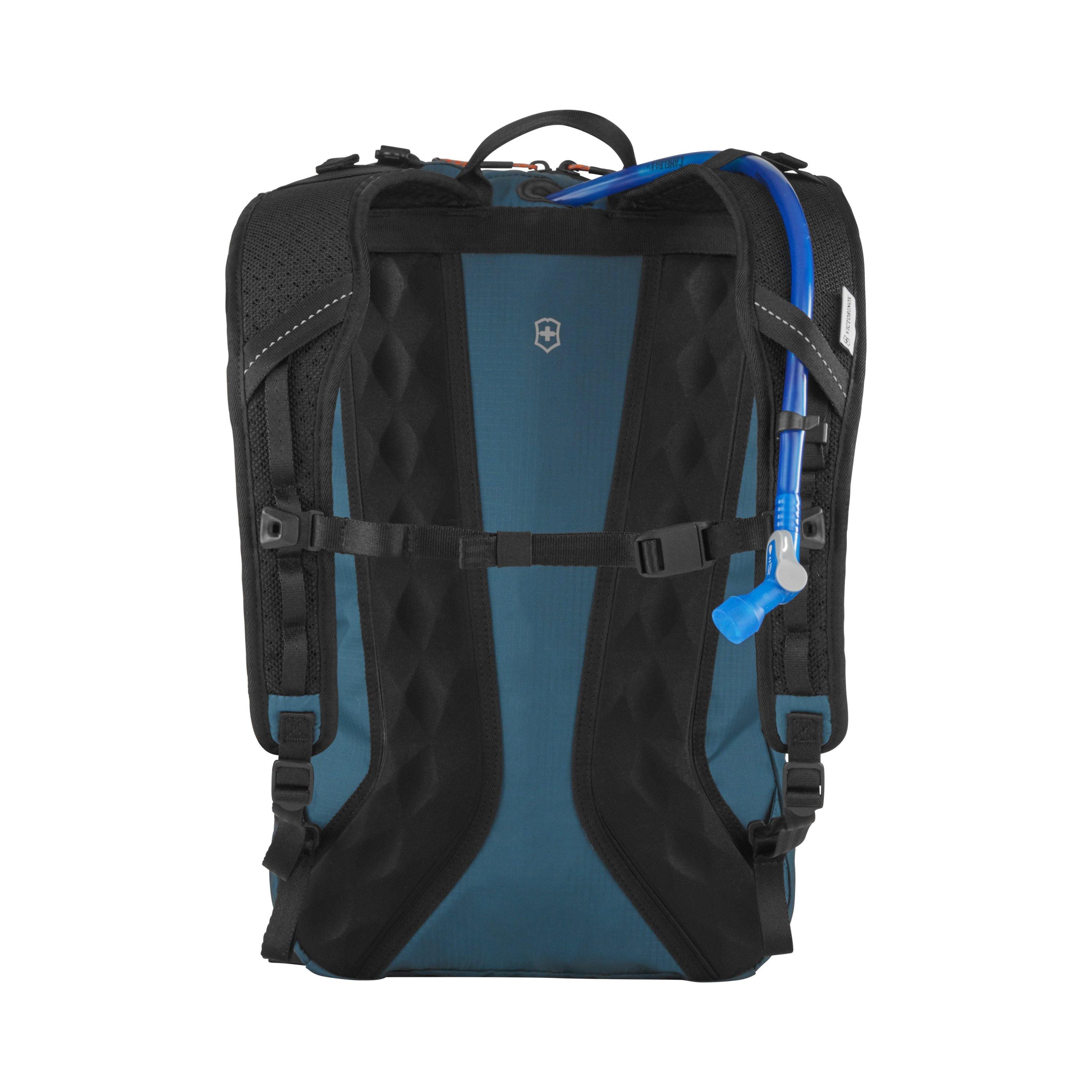 Altmont active lightweight outlet compact backpack