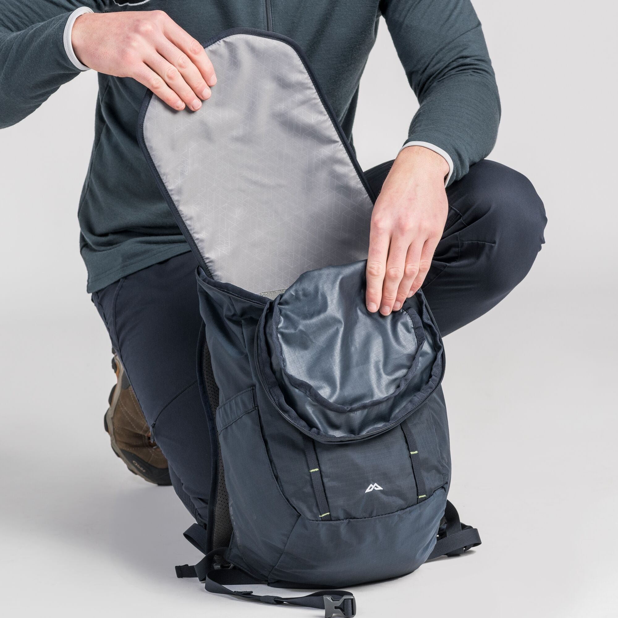 Kathmandu shop lightweight backpack